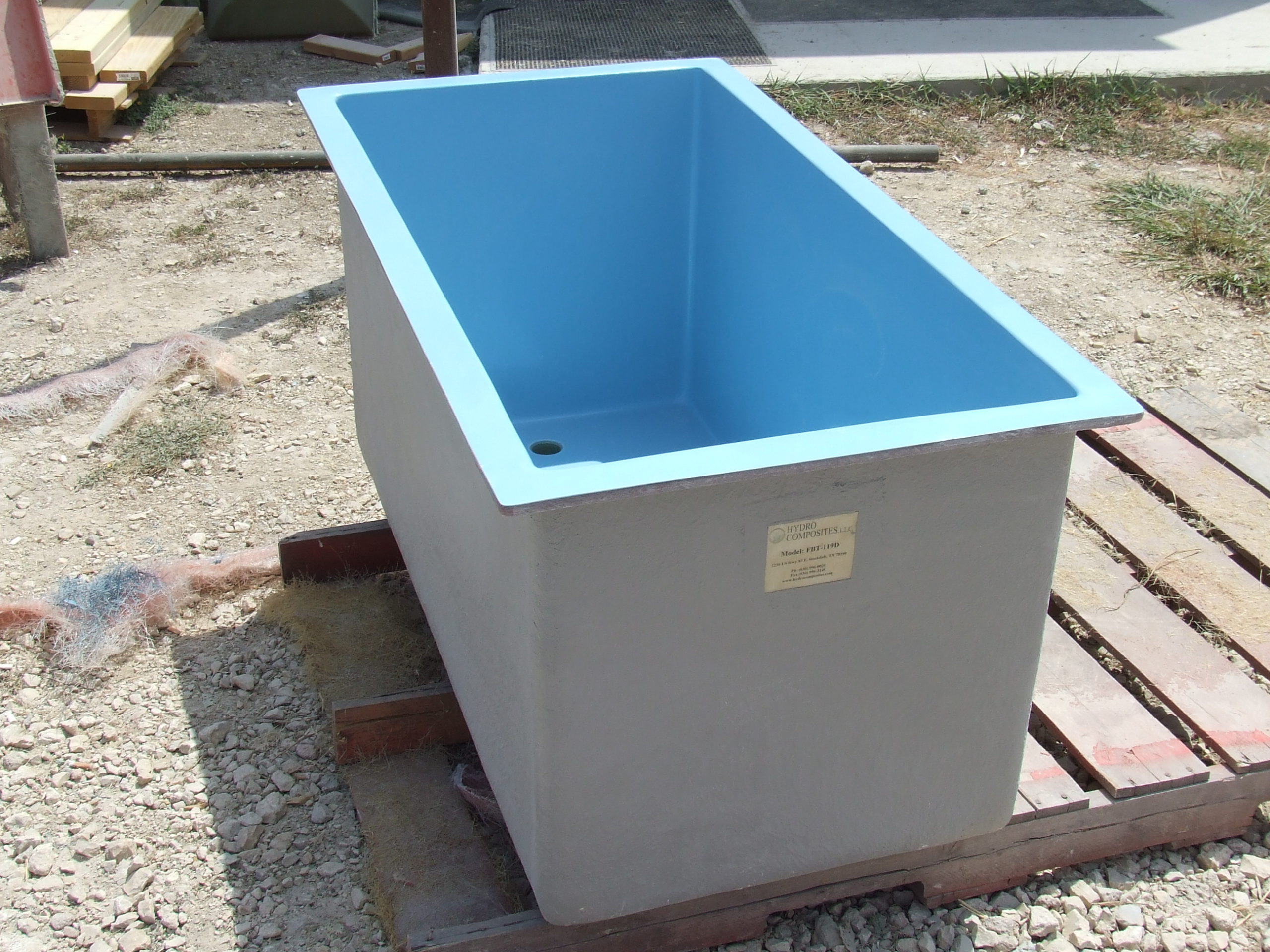 119 gal. Rectangular Fiberglass Tank Hydro Composites, LLC