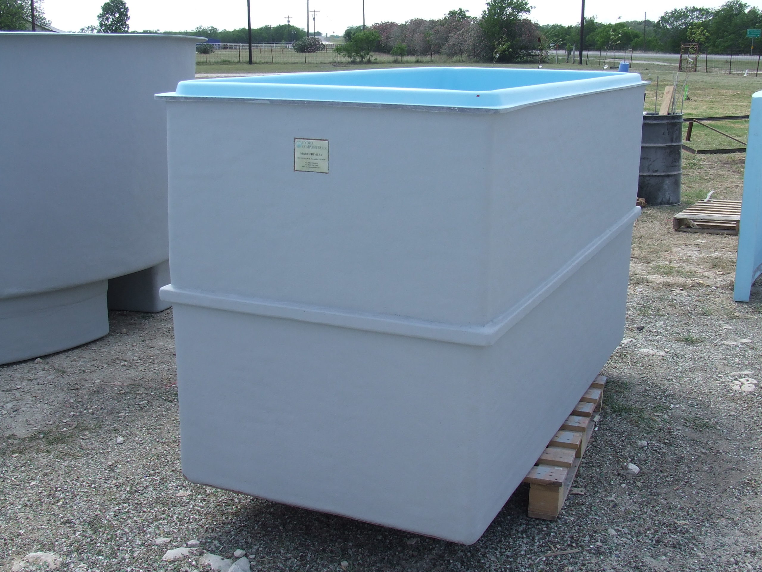 628 gal. Rectangular Fiberglass Tank - Hydro Composites, LLC